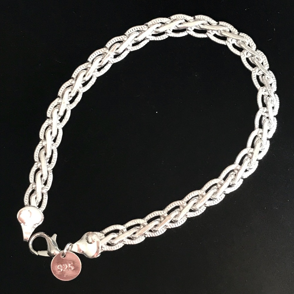 Sterling Silver Double Link Bracelet.